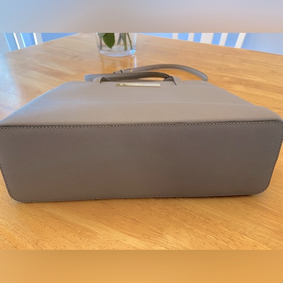 Authentic Kate Spade Crossbody - Picture 6 of 7